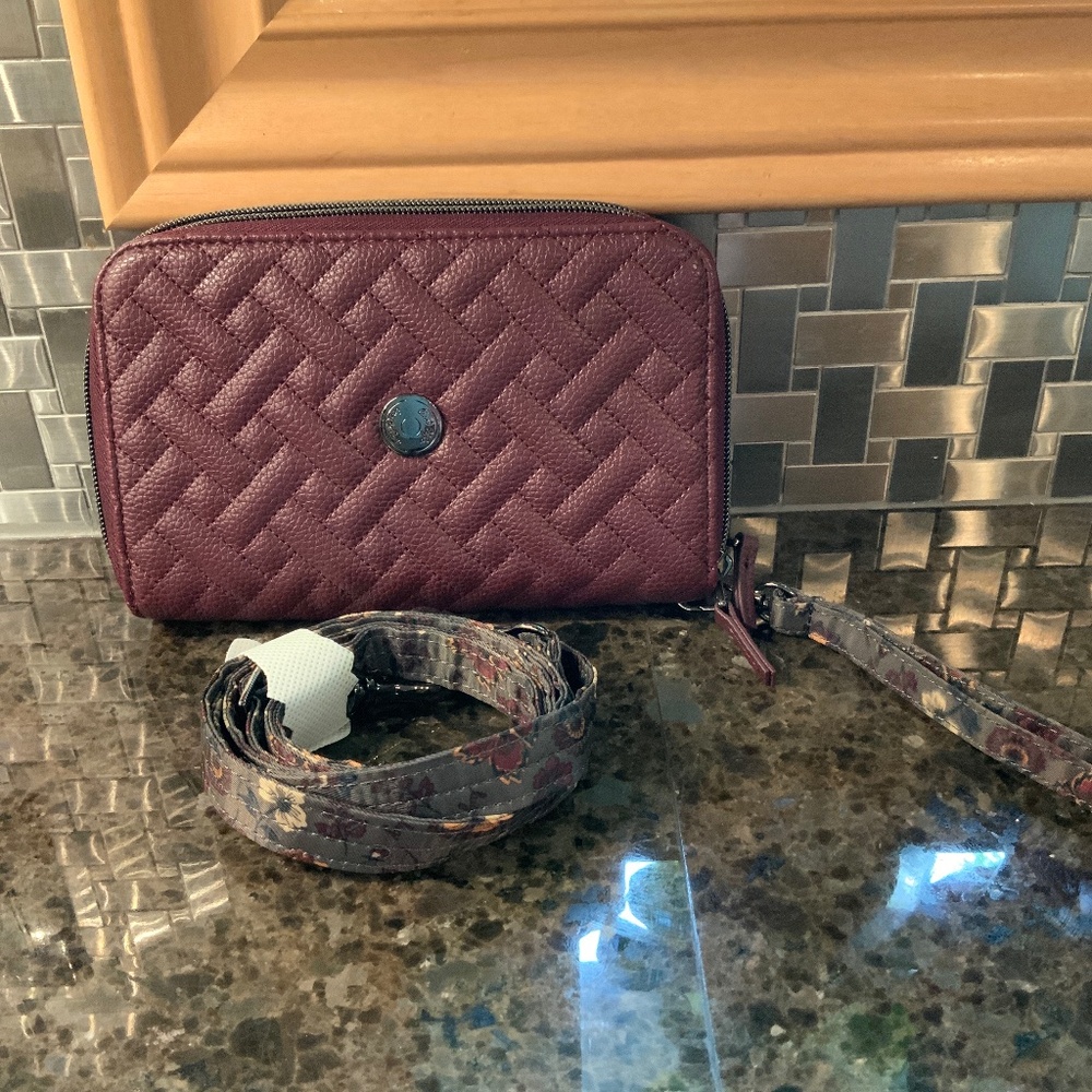LUG VEGAN LEATHER QUICKSTEP - NWOT. WINE COLOUR
